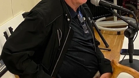 Jan Sandström berättade om livet före och efter stroken han drabbades av 2021.         