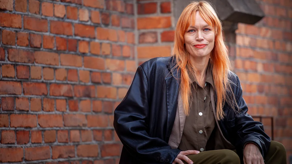 Utställningen som Åsa Cederqvist skapat heter "Att praktisera det osäkra". 