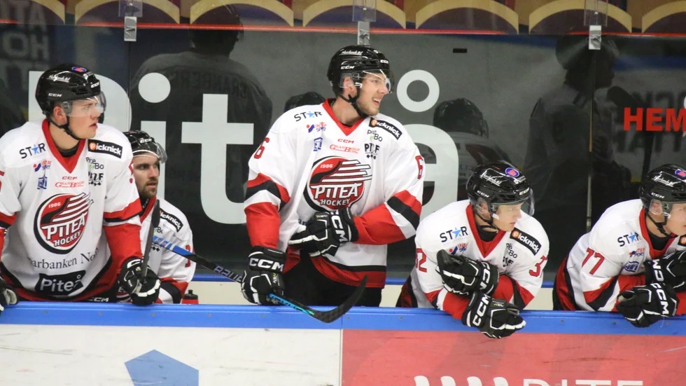 Piteå Hockey har en del att jobba på. Borta mot Kiruna kom andra förlusten på tre matcher i Hockeyettan. (Arkivbild)