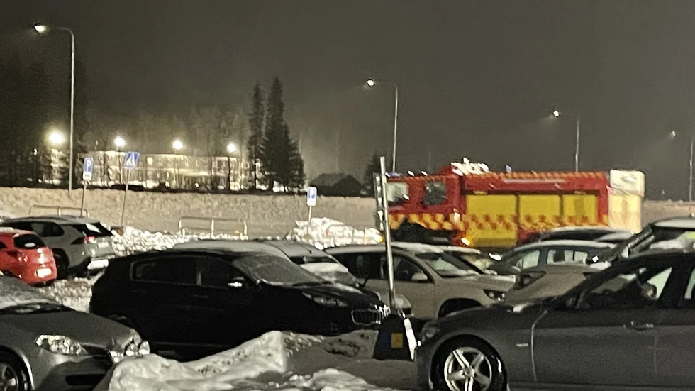 The explosion occurred just before 10pm inside the Northvolt Ett factory on November 4th. Twelve units from the fire department were called to the scene.