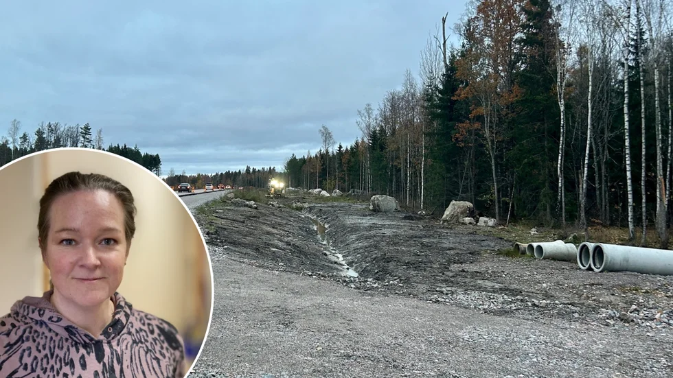 Slänt- och dikesarbeten pågår för fullt utmed riksväg 56. På bild ses också Camilla Karlsson, projektledare på Trafikverket.