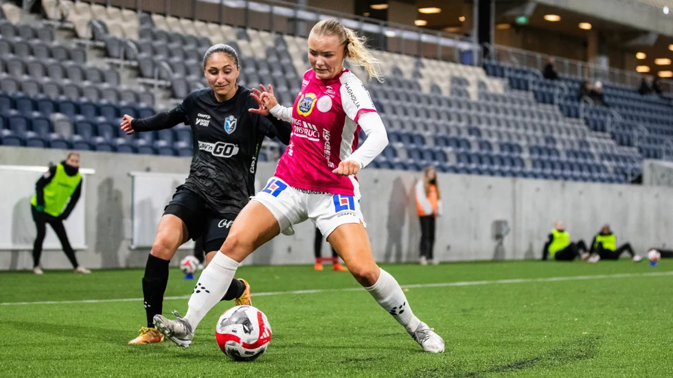 Louise Hvarfner har spelat 22 matcher med uppsala den här säsongen. Den mot Djurgården under lördagen kan bli hennes sista.