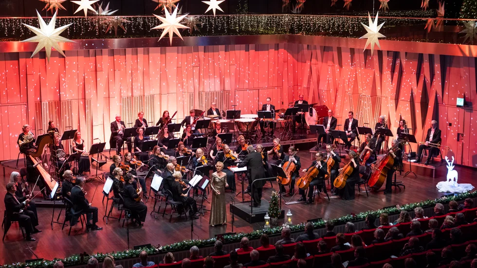 En recension av en konsert berör kanske dem som var på plats, men är sällan intressant för andra. Det är därför svag läsning på de flesta recensioner.