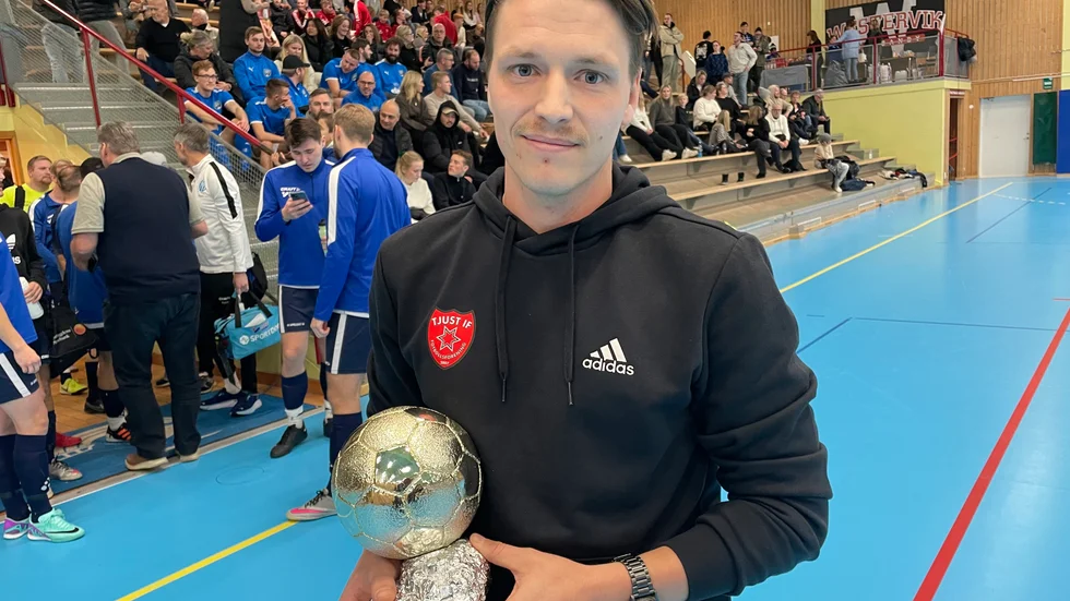 Robin Lundahl fick priset som årets bästa spelare 2023. 