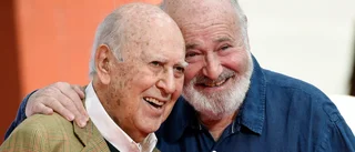 Komedilegendaren Carl Reiner är död