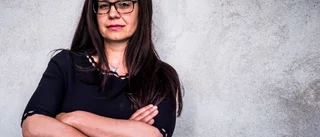 "Fel att kommunal verksamhet ska ställas mot flyget"