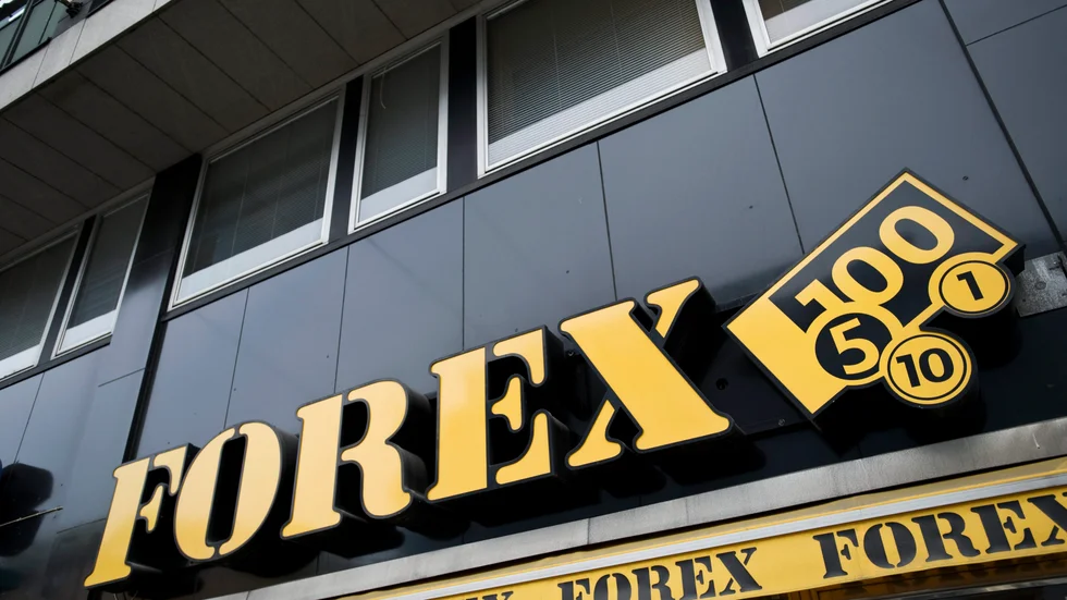 Forex upptäckte den falska sedeln.