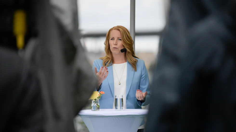 Centerpartiets ledare Annie Lööf håller tal i Stockholm.