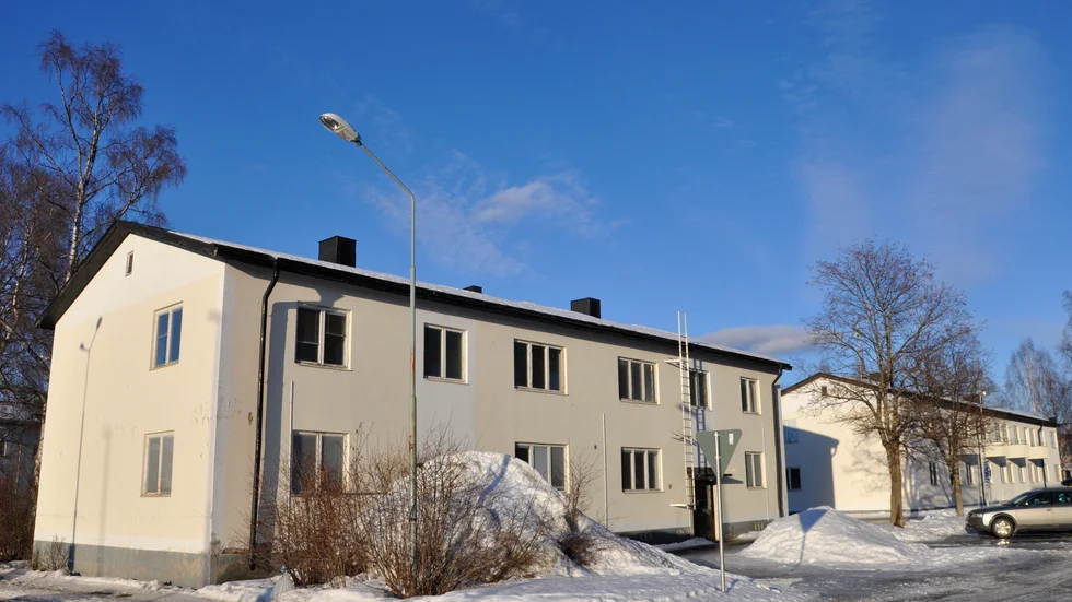 Flerfamiljshusen i kvarteret Narcissen ska rivas och ge plats för nybyggnation."Där kanske vi går ut med någon typ av tävling i nästa steg. Det kan jag tänka mig. För där kommer det krävas en ny detaljplan, säger Lars Andersson, plan- och exploateringschef.
