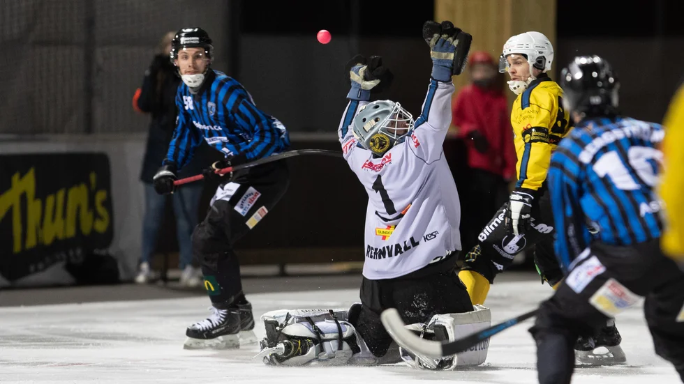 Samuel Heeger gör ett konstmål mot Broberg. Han tar ner bollen i straffområdet och lyfter den på volley över målvakten Henrik Rehnvall. Målet betydde 2–1 för Sirius i åttondelsfinalen.