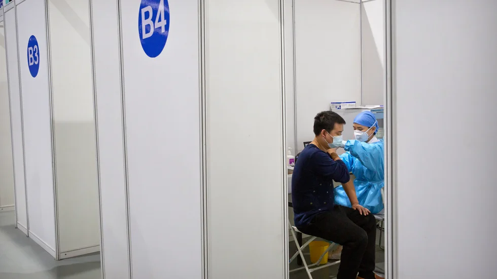 Vaccinering i Peking. Bilden har inget med förfalskningen att göra.