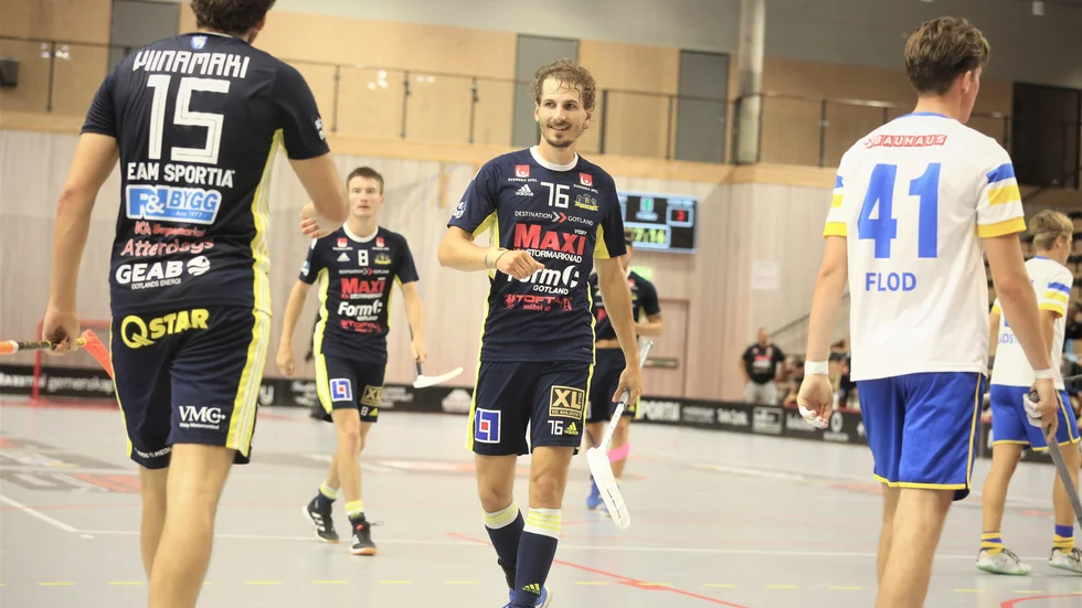 Visby IBK:s radarpar Wilmer Viinamäki och Markus Jovic öser in poäng. Nu väntar toppmöte mot Djurgården och en annan vass forwardsduo.