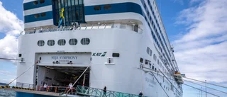 Silja Symphony kom in till kaj till slut