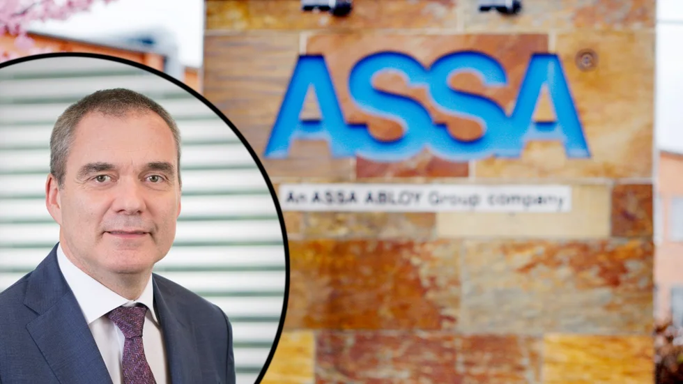 Assa Abloy, med fabrik och kontor i Eskilstuna, redovisar nästan en halverad vinst för det andra kvartalet i år. På bilden Nico Delvaux, vd och koncernchef på Assa Abloy