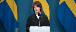 Ministern nöjd med inställd fest