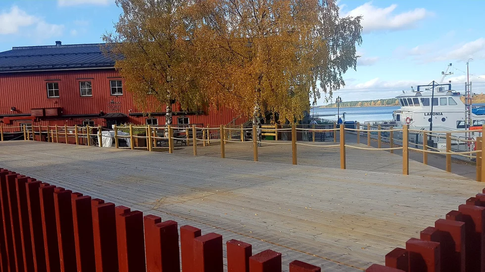 Hemmagastronomi hade under sommaren en extra uteservering. Av denna vill nu krögaren Simon Laiti göra en vintermötesplats för allmänheten.