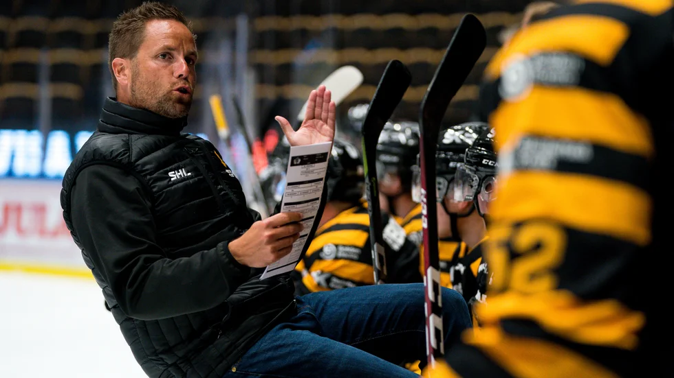 Stefan Hedlund och Skellefteå AIK ser fram emot att motbevisa förhandstipsen. 