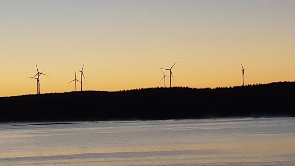 Ännu fler vindsnurror planeras i finska Korpikylä.