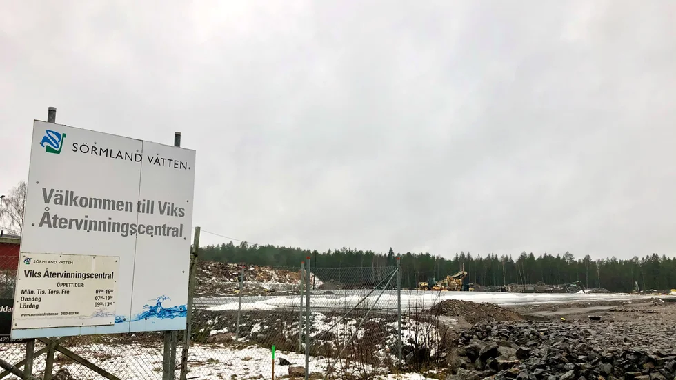 Den nya återvinningscentralen beräknas vara klar innan sommaren.