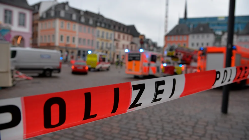 Polisen har spärrat av delar av innerstaden i Trier där händelsen ägde rum.