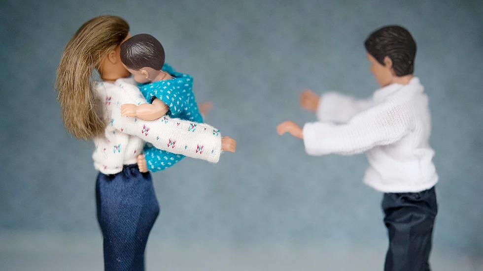 Vid en vårdnadstvist tar oftast mammorna barnen, menar skribenten.