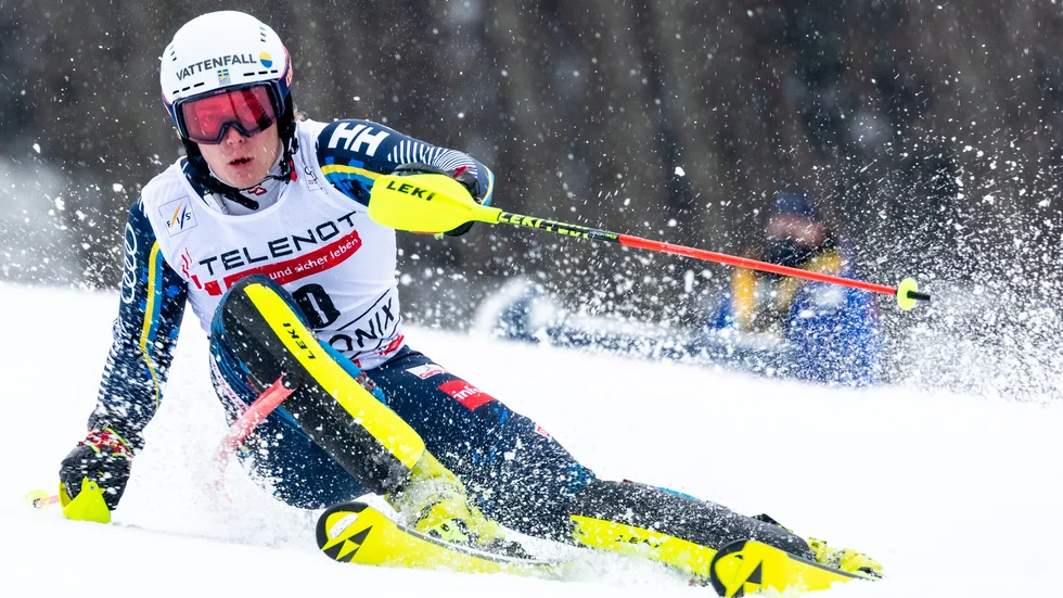 Kristoffer Jakobsen gör sin första start under tisdagen.