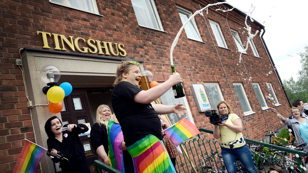Arrangören David Forsberg firade den första pridefestivalen i Pajala år 2014. I år är firandet i länet mer nedtonat, men är fortfarande lika viktigt.