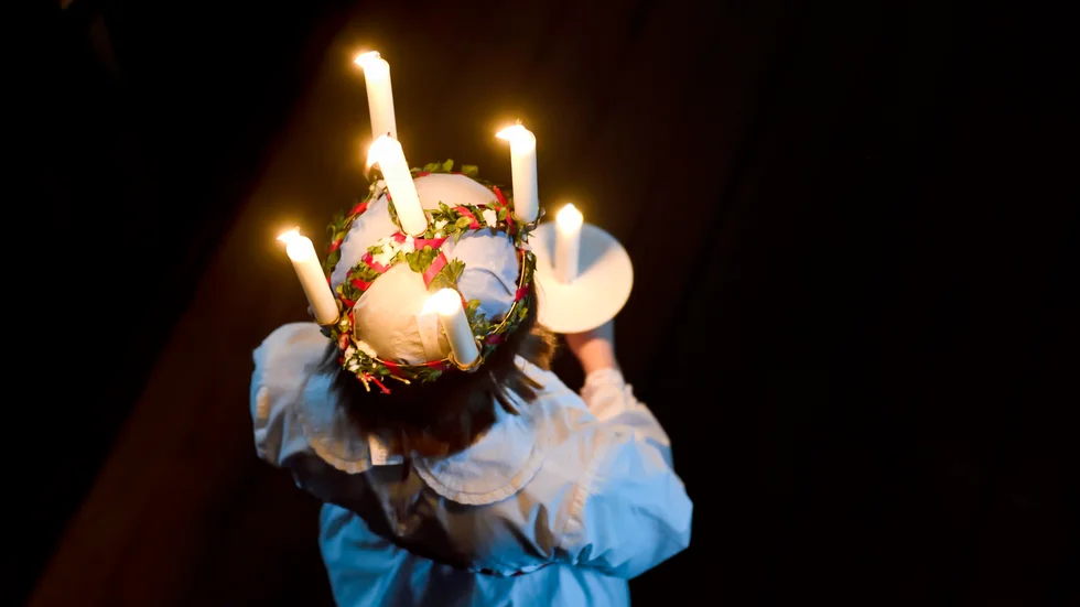 Kommunfullmäktige i Uddevalla beslutade att gymnasieskolan ska upprätthålla traditionen med luciatåg. Nu ligger ärendet hos förvaltningsrätten. Arkivbild.