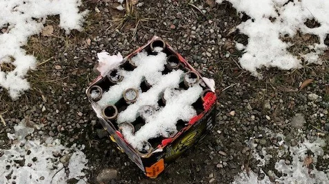 I år har det har varit betydligt mindre skräp att städa upp för kommunen efter nyårsafton jämfört med tidigare år.