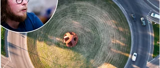 Luleåprofilens projekt – flytta rostbollen: "Jag får myrkrypningar" • Konstnären: "Det har han inget med att göra"