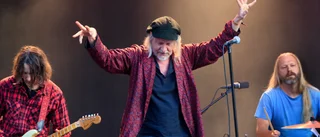 Skränigt och finstämt med sylvass Sundström