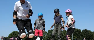 Barnen fick tips från skateboardproffsen 