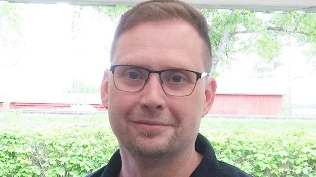 Stefan Eriksson rullade bäst av alla lokala spelare i helgens division 2-spel.