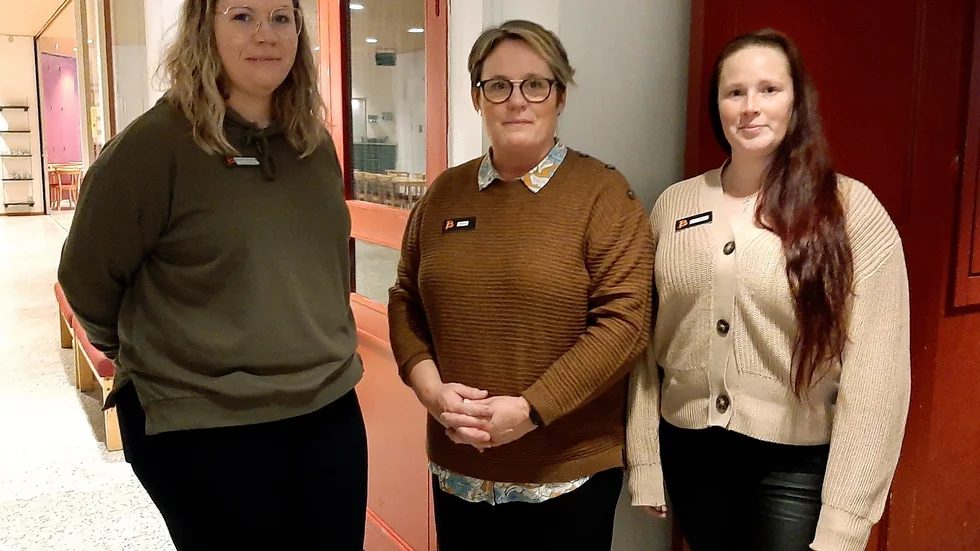 Emma Lindgren Granström, Nina Hägg och Lillemor Almgren jobbar som digitala handledare på Arvidsjaurs kommun.