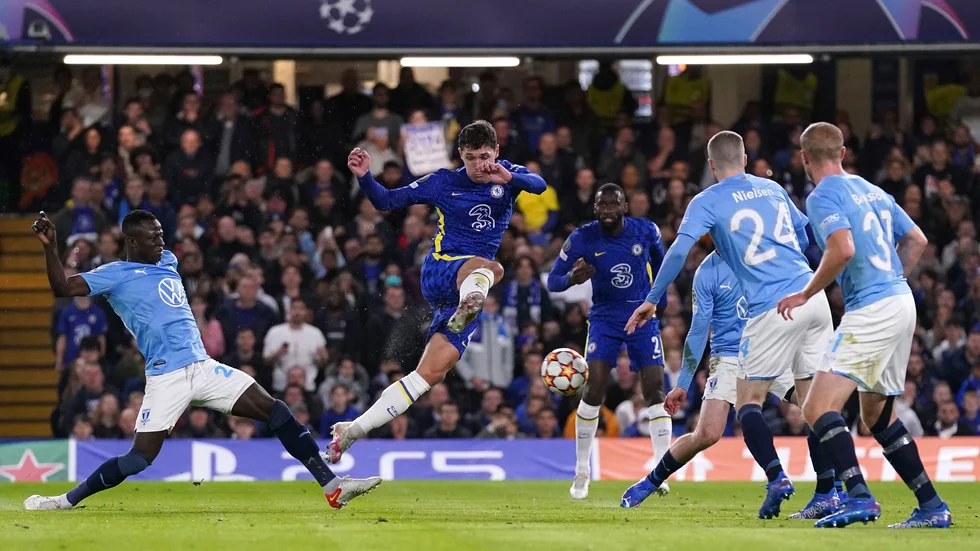 Chelseas danske försvarare Andreas Christensen gav Londonklubben ledningen hemma mot Malmö FF, som föll med 0–4.
