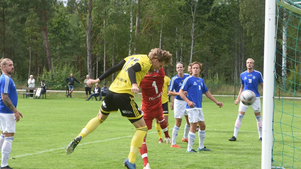 Ölmstads IS har presenterat ett minst sagt spännande nyförvärv.