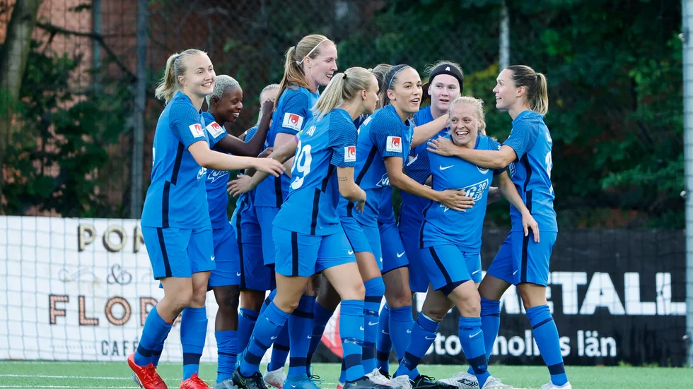 Eskilstuna United-jubel på Hammarby IP.