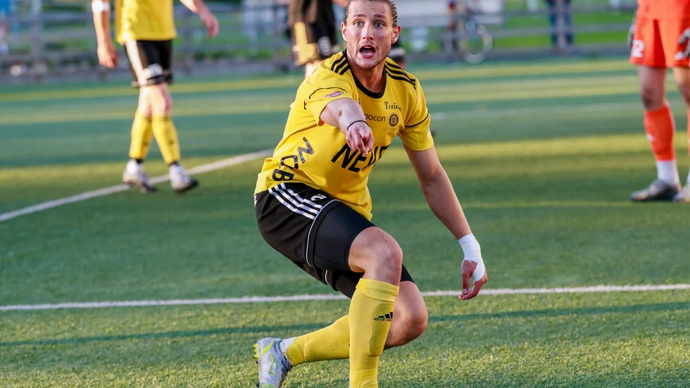Notviken fick en tveksam straff emot sig redan efter fyra minuter. Efter det hade Team TG kontrollen (Arkivbild).