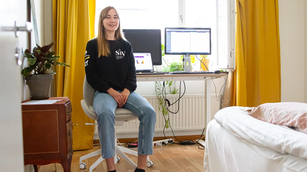 Maja Linderholm anser att tjejers perspektiv behövs för att skapa nya tekniska lösningar. "Annars kommer nya innovationer alltid att gynna männen," säger hon.   