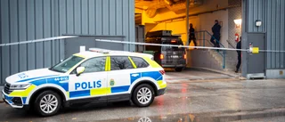Inbrottstjuv tog taxi från Åhléns till busstationen – med stöldgodset • Döms tillsammans med två andra