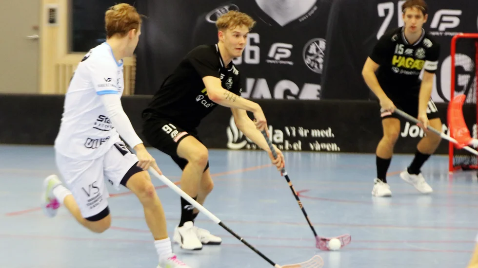 Felix Karlsson nätade för sitt Åby i Varberg. Men förlusten blev ändå klar mot serieettan, 4–8.