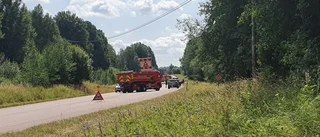 Två motorcyklister körde omkull utanför Malmbyfältet – båda förda till sjukhus