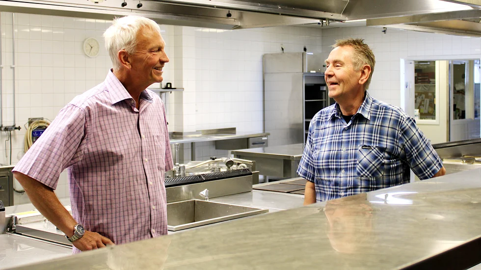 Peder Rannemalm och Leif Wiklund som är lärare på Restaurang och livsmedelsprogrammet tycker om att utbilda när de vet att eleverna är eftertraktade och har enkelt att få jobb.