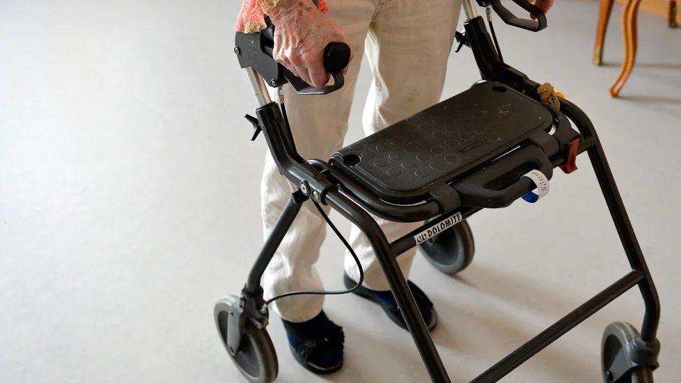 Enligt siffror från Folkhälsomyndigheten är en av fem som arbetar inom hemtjänsten ovaccinerad. Arkivbild.