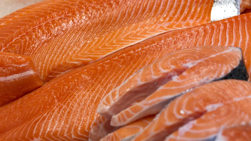För mycket fisk i bagaget kan straffa sig. Arkivbild.