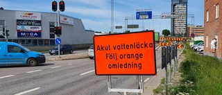 Väg mot Tornby avstängd på grund av vattenläcka