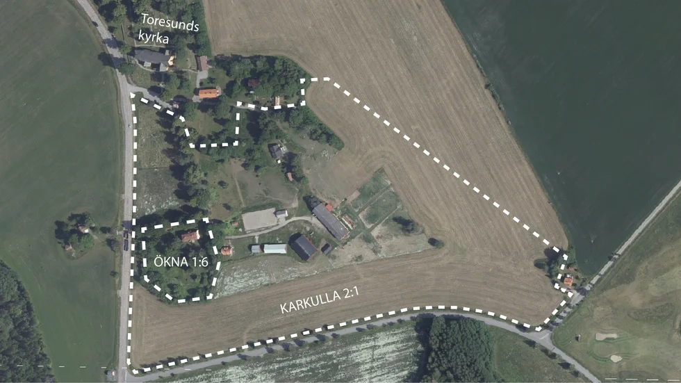 Här i Karkulla 2:1, Toresunds kyrkby, i Stallarholmen, planeras för cirka 35 nya bostäder. Bebyggelsen ska smälta in i kulturmiljön. Just nu tas ett förslag på detaljplan fram.