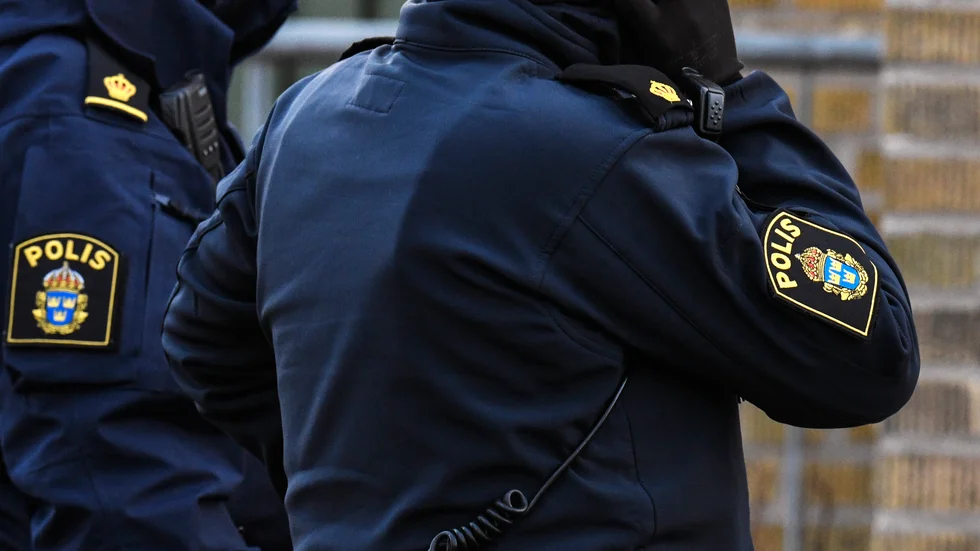En anmälan om rån och bedrägeri har upprättats hos Polisen. 