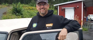 Bilentusiaster firar 50-årsjubileum – Magnus äger en gammal brandbil från Tuna