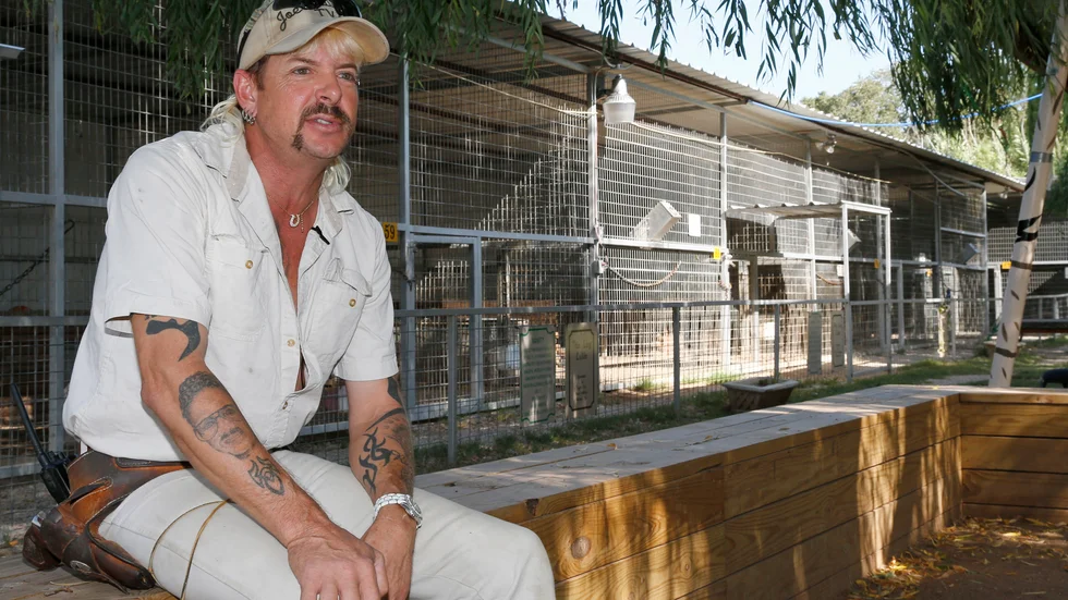 Joe Exotic blev känd i Netflix-dokumentären "Tiger king". Nu stängs portarna för djurparksverksamhet på hans tidigare ökända zoo. Arkivbild.
